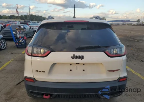 2019 Jeep Cherokee Trailhawk из США, поврежденный, VIN 1C4PJMBX7KD311241